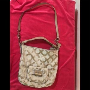 Coach bag- NEW WITHOUT TAGS- perfect condition